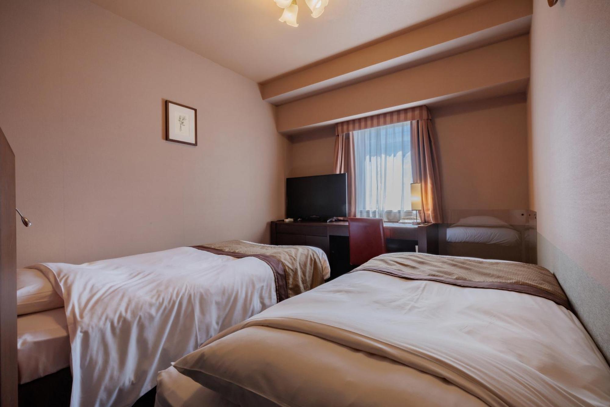 Hotel Monte Hermana Сендай Екстер'єр фото